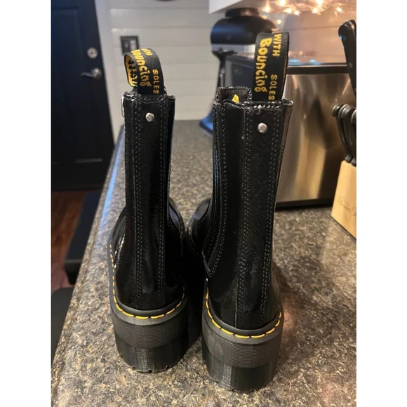 New Dr. Martens Distressed Chelsea Platform Boots - Picture 6 of 10